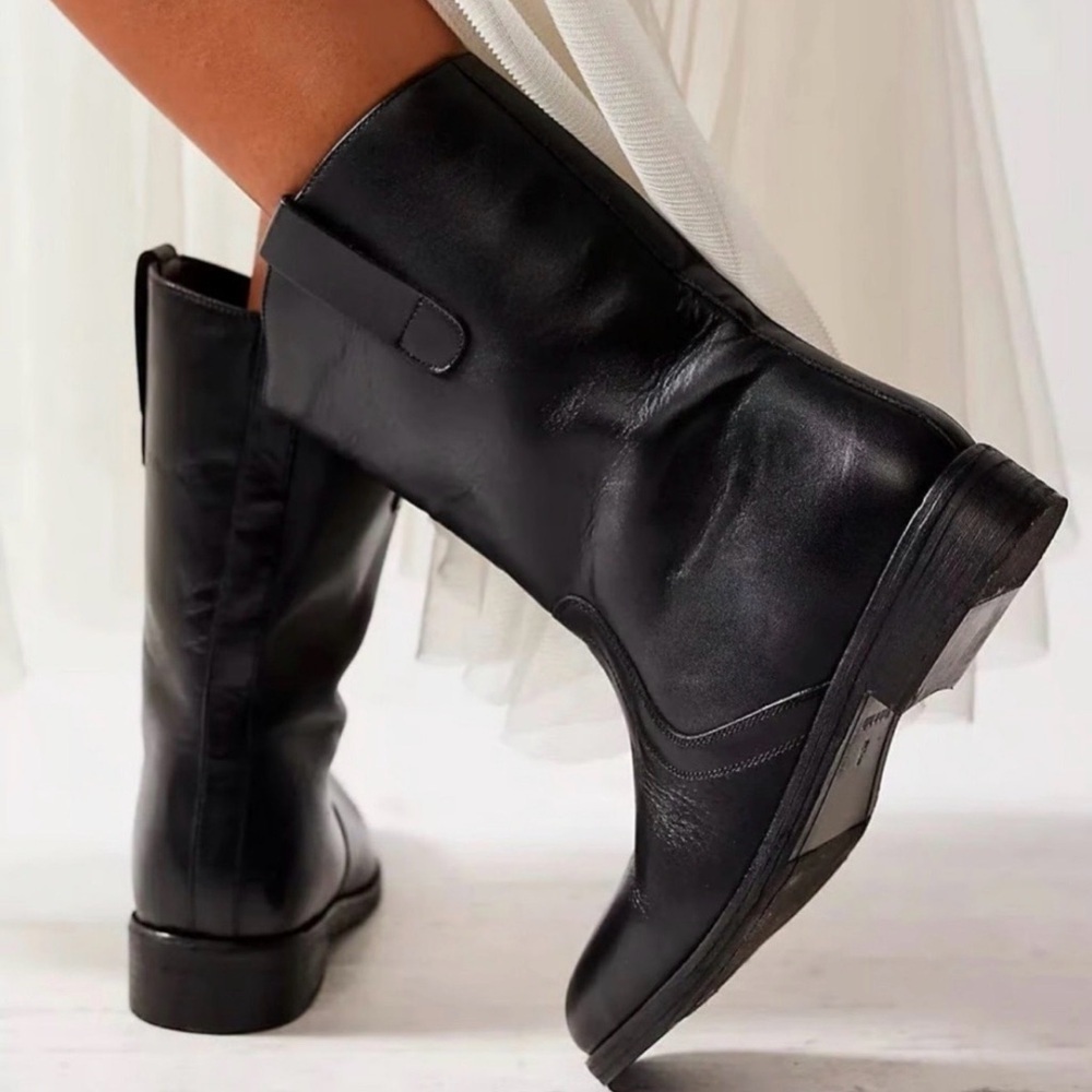 New Free People Easton Equestrian Boots in Black Leather Size 7